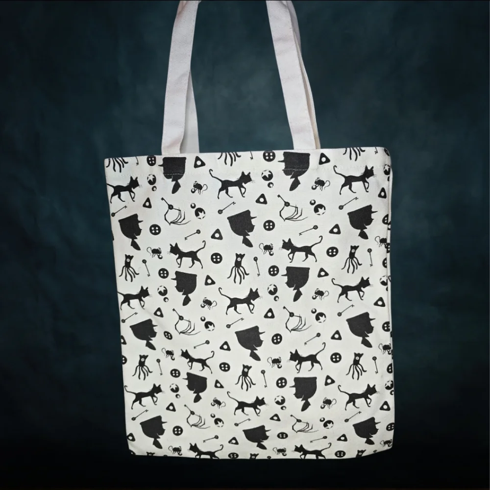 Coraline‎ Silouette Tote Bag- White & Black